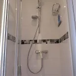 17eme - Compact 10m2 -110 Sqf - Coeur Batignolles - Ideal Solo Traveler 아파트 *