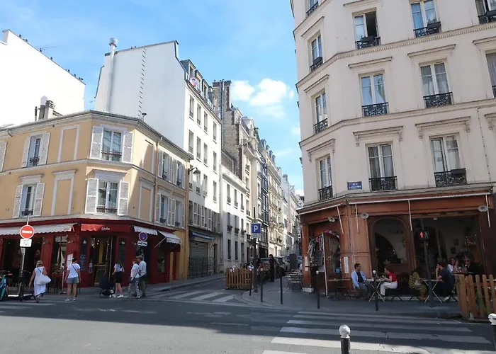 17eme - Compact 10m2 -110 Sqf - Coeur Batignolles - Ideal Solo Traveler *